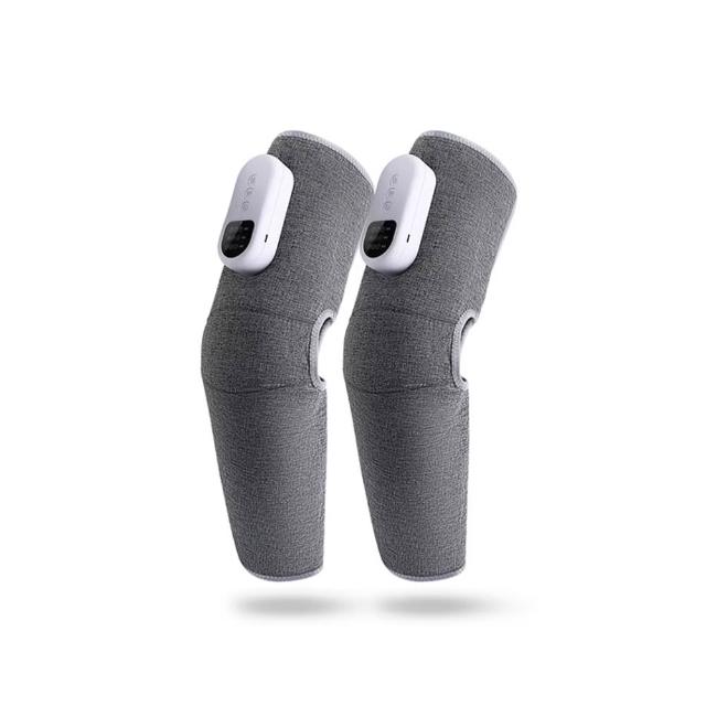 【TreasHunter legsEase】纖潤美腿儀雙入組，專為小腿設計的揉捏式按摩儀，結合溫熱功能，幫助促進血液迴圈、舒緩疲勞、塑造纖細美腿。採用石墨烯材質，充電式設計方便使用，尺寸適中（長56 x 寬65 x 高4.3 cm），單入重量僅1.6kg。具BSMI認證，保固1年，產自中國。個人衛生用品，一經拆封使用將影響退貨許可權。適合日常腿部保養，讓雙腿輕鬆纖潤自信！