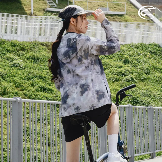 【ADISI】女COOL鈦降溫抗UV撥水連帽印花外套 AJ2511019 斑駁紫棕(防潑水 防曬外套)
