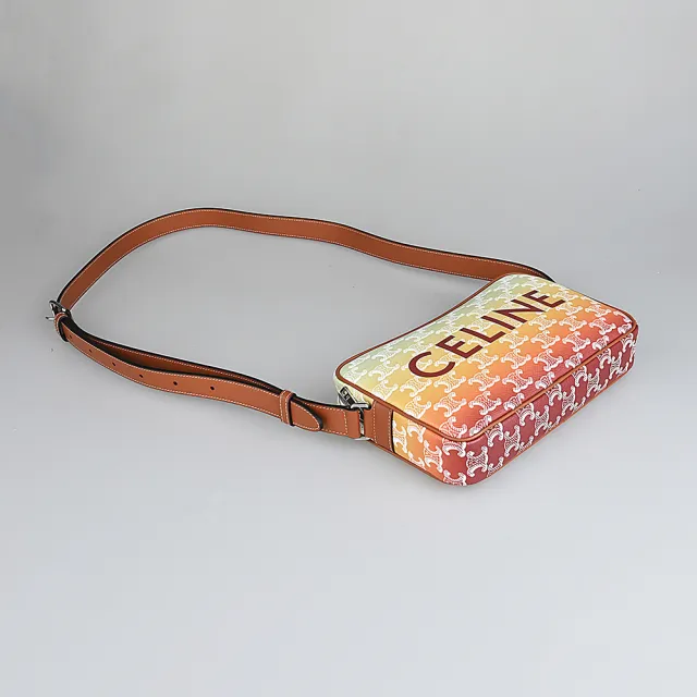 【CELINE】CELINE 字母LOGO漸層晚霞TRIOMPHE帆布拉鍊斜背包(中/綠x黃x橘x紅)