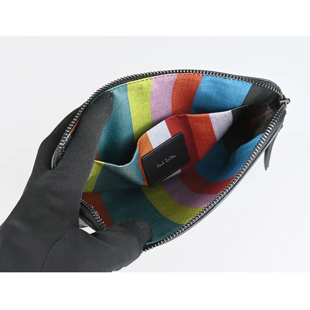 【Paul Smith】PAUL SMITH燙印銀箔LOGO牛皮拉鍊斜背/手拿包(男款/黑x內裡多彩條紋)