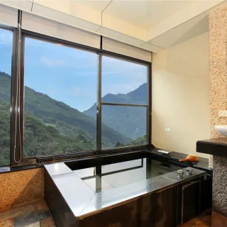 【錦屏美人湯館】2人觀景湯屋泡湯券