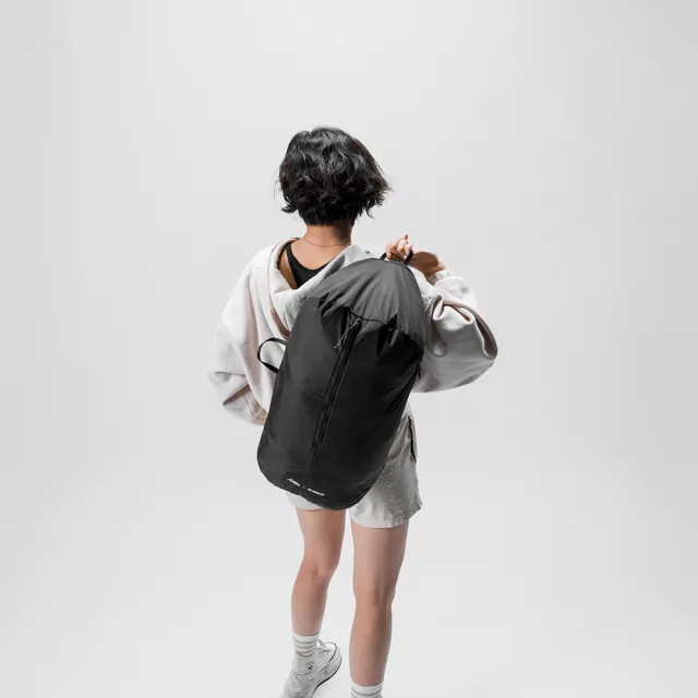 【Matador 鬥牛士】雙11 Packable Laundry Bag 旅行便攜髒衣袋-黑色(旅行/露營/出差/收納/髒衣