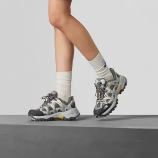 【The North Face 官方旗艦】北面男女款黃色Gore-Tex防水徒步鞋｜8ADU8HI(登山鞋/健行鞋)