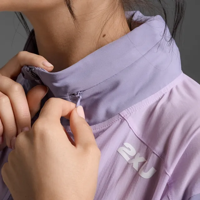 【2XU】W Aero Sheer Windbreaker 女士 暢跑連帽防風防潑水機能外套 運動外套 跑步外套(兩色任選)