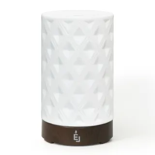【Earnest Living】織光系列 陶瓷香氛機 100ml(加濕器/薰香機/香氛機/精油燈/水氧機)