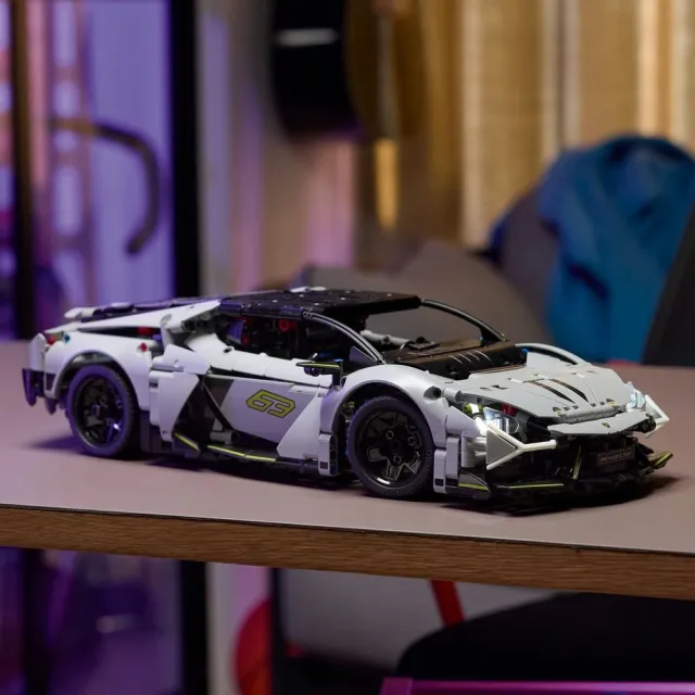 【LEGO 樂高】科技系列 42214 Lamborghini Revuelto 超級跑車(遙控車玩具 汽車模型 居家擺設 積木)