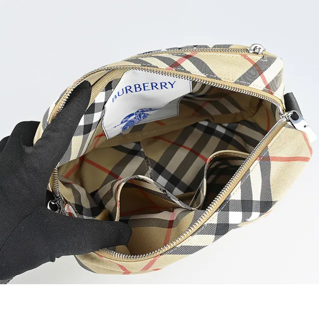 【BURBERRY 巴寶莉】BURBERRY 戰馬拼布LOGO格紋帆布雙拉鍊斜背包(淺褐)
