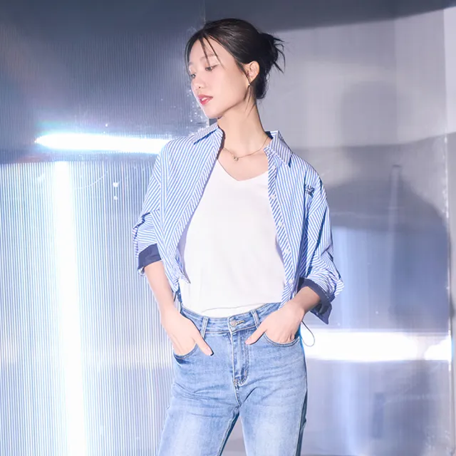 【MAJOR MADE】V領特殊剪裁修身上衣(女裝短袖/素色短T/休閒上衣)