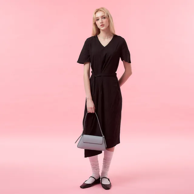 【ICHE 衣哲】Cop.Copine 法國原裝進口輕禮服簡約挺版斜襬設計洋裝-2色