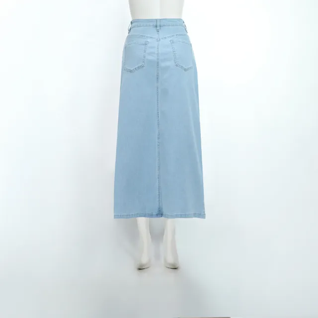【ILEY 伊蕾】個性金屬刷色棉質牛仔裙(淺藍；M-XL；1252478201)