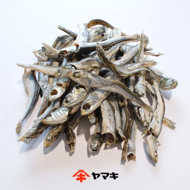 【YAMAKI】雅媽吉煮干240g 小魚乾(日本產 小魚干 夾鏈袋 高湯 沙丁魚)