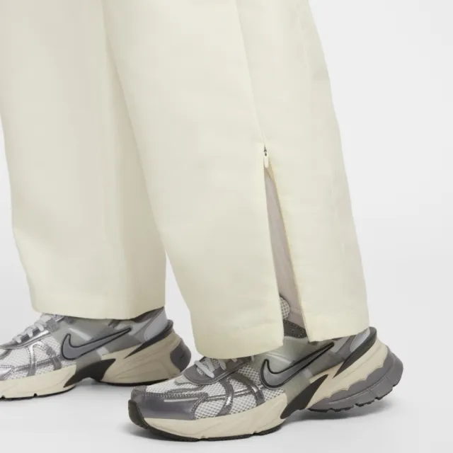 【NIKE 耐吉】長褲 運動褲 休閒 女 AS W NSW NK LIQ SHINE PANT 米白色(HV2476133)