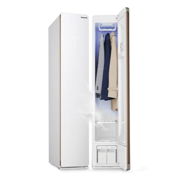  Panasonic國際牌 N-RGB1R 白色系滾筒洗衣機，型號 N-RGB1R-W，產地中國，產品重量59kg，包裝尺寸寬460 x 深690 x 高1855 mm。支援額定電壓110V/頻率60Hz，電功率1300W，無乾衣容量，適合高效清洗衣物。含基本安裝服務，享1年保固，BSMI許可字號 R31017。節省能源、操作簡易，完美適合現代家庭使用，提升洗衣效率與舒適體驗。 