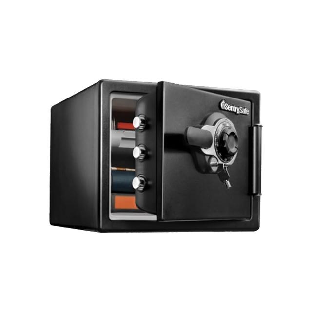 SENTRYSAFE SFW082DTB 防火型密碼鎖保險箱，美國原裝進口，尺寸 H34.8 x W41.5 x D49.1 cm，重量35.7kg，提供可靠防火防水保護。內含保固卡、主鑰匙及說明書，無需電壓，適合檔案、金飾等貴重物品儲存。1年保固，安全防盜首選！