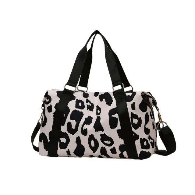 【樂居家】超大容量 時尚豹紋旅行袋(行李包 運動包 過夜包 旅行包 手提袋 購物袋 拉桿包 乾溼分)