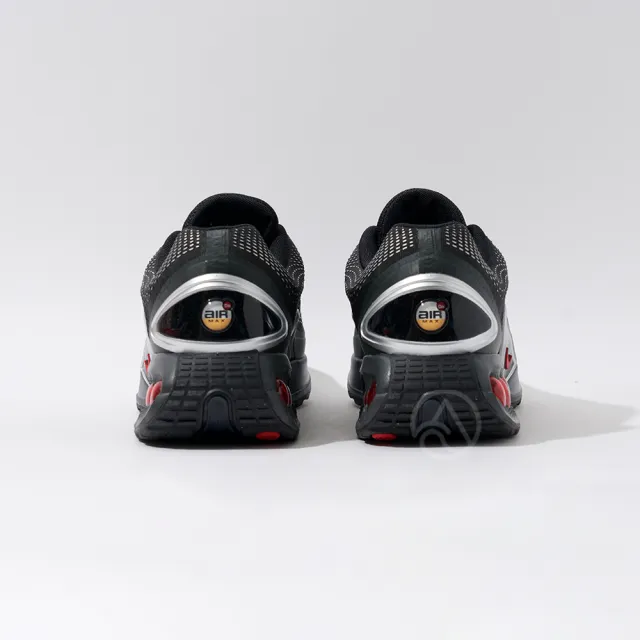 【NIKE 耐吉】Air Max DN 男鞋 黑銀色 運動 氣墊 緩震 網布 透氣 休閒鞋 DV3337-016