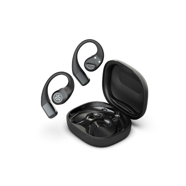 JLab Epic Open Sport 是一款專為運動設計的無線耳機，具備高音質與防水防汗功能，適合室內外運動使用。搭載高通藍芽晶片，提供穩定連線與清晰語音通話。輕便舒適的耳塞設計，長時間佩戴不累，是運動愛好者的理想選擇。