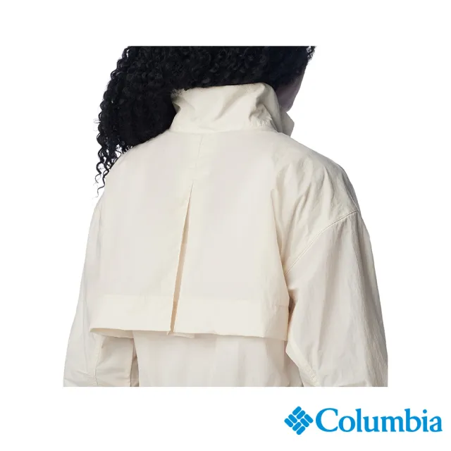 【Columbia 哥倫比亞】女款-防潑水半開襟風衣外套Paracutie™-淺卡其(UWR67170HI/IS)