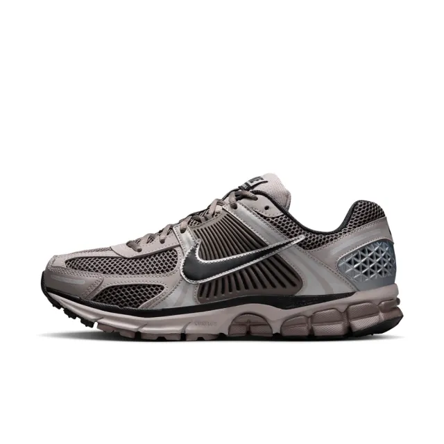 【NIKE 耐吉】慢跑鞋 男鞋 運動鞋 ZOOM VOMERO 5 棕灰 FB9149-005