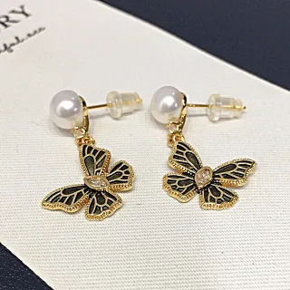 【赫本珠寶】($888)設計款-復古茶色蝴蝶天然淡水法式耳環