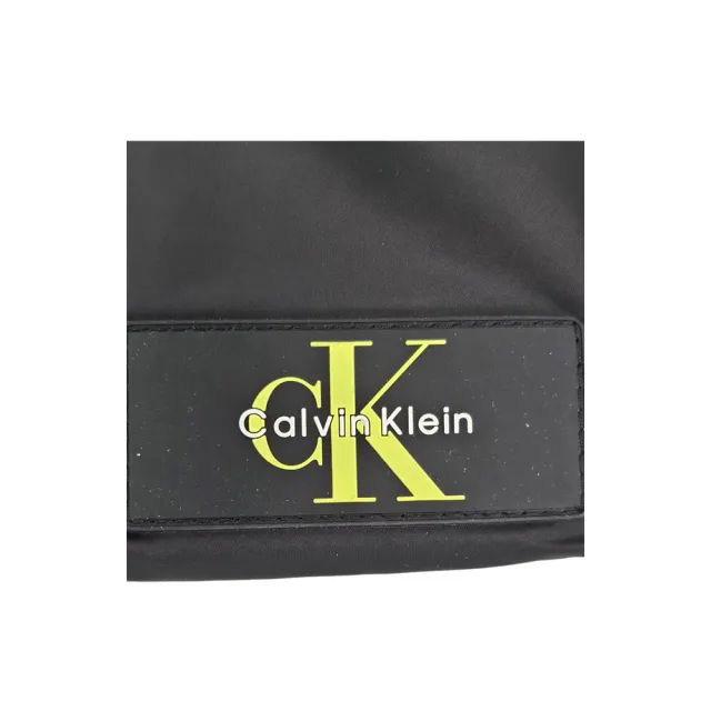【CALVIN KLEIN】calvin klein 雙口袋拉鍊 尼龍材質側背包(贈原廠紙袋)