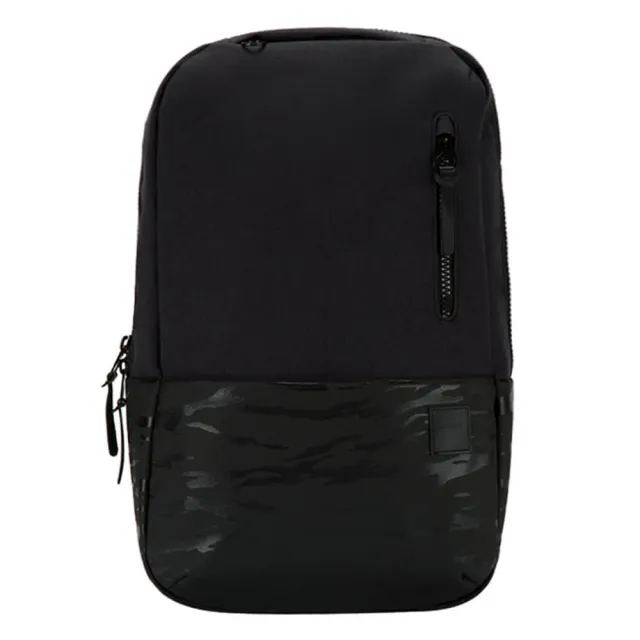 【Incase】雙11 Compass 系列背包(黑色迷彩)