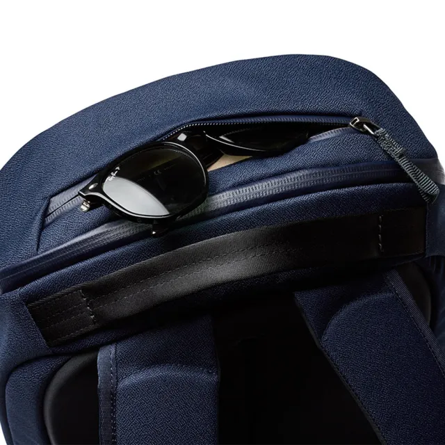 【Bellroy】官方直營 Via Backpack 20L 活力後背包(海軍藍/防潑水/多夾層/輕便背包)