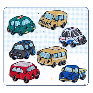 【QOQ】汽車貼布 刺繡貼布/可愛卡通小汽車圖樣刺繡貼布 DIY材料 衣物補丁 熱熔膠款(10款任選)