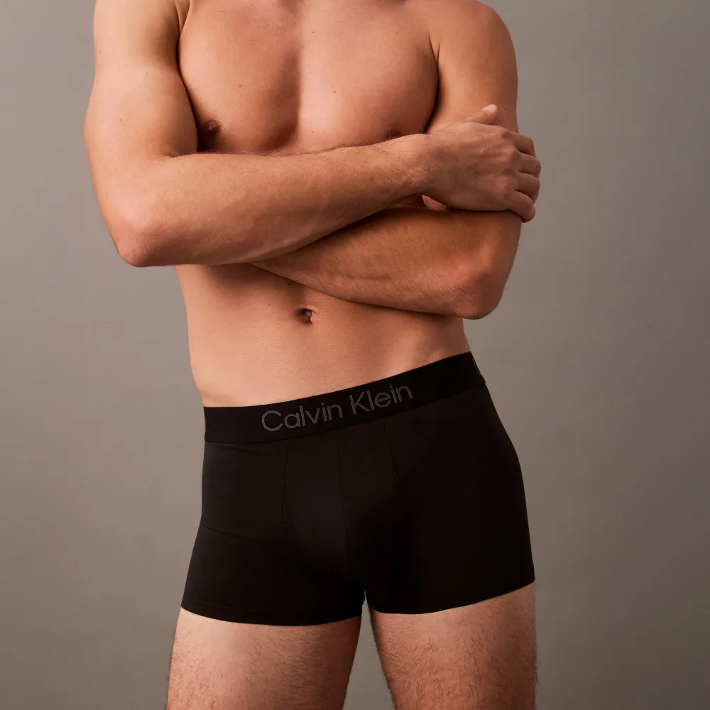 【CALVIN KLEIN】官方旗艦館CK Pro Fit 超細纖維低腰平口內褲_黑色