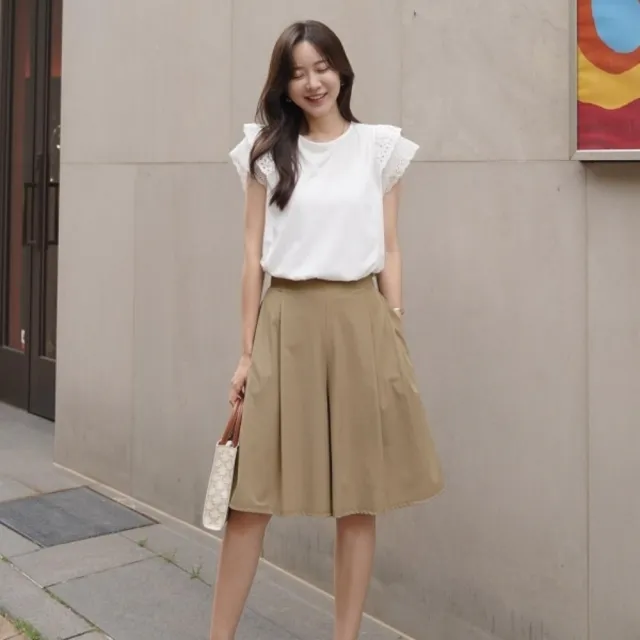 【baibeauty 白鳥麗子】韓國製甜美素色緹花荷葉邊短袖上衣(韓國製)