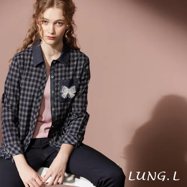 【LUNG.L 林佳樺】LT84C 深藍格紋搭配蝴蝶結刺繡口袋長袖女裝薄外套(春夏新品 加大尺碼)