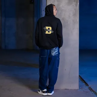 【Batman x Lee】男女同款 長袖帽T｜蝙蝠俠 字母B｜男女共版｜ 共2色(LB511022903/LB511022K11)