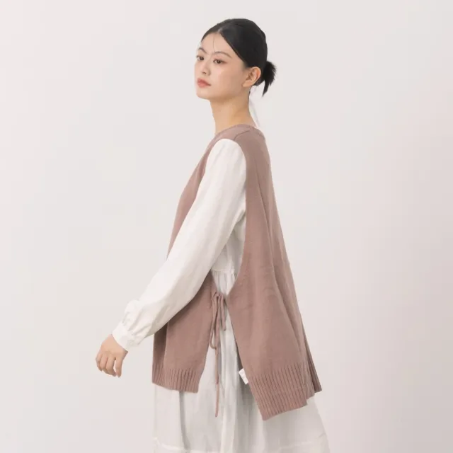 【MOSS CLUB】側綁帶休閒寬鬆圓領長版針織背心(藍 杏 駝/魅力商品)