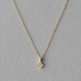 【ete】網路限定-K10YG 優雅菱形切割鑽石項鍊(金色)