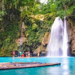 【喜鴻假期】【６人成行．仙境宿霧５日】沙丁魚風暴、叢林瀑布、網美佛手花園、希臘式神殿、ＳＰＡ(單人券)