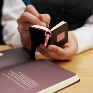 【MOLESKINE】x BLACKPINK 限量(迷你筆記本掛飾)