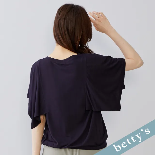 【betty’s 貝蒂思】出清品  蝴蝶蓋袖鏤空圓領T-shirt(深藍)