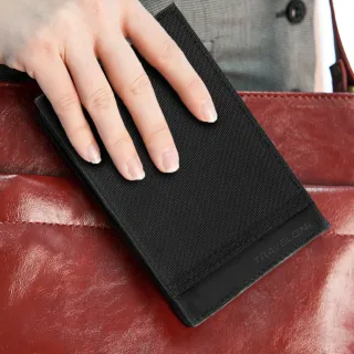 【Travelon】美國 拼接皮革護照夾 墨黑 / RFID防盜 護照保護套 護照包 多功能收納包 年末送禮