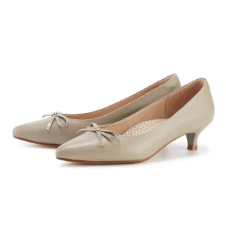 【MAGY】柔感羊皮蝴蝶結尖頭中跟鞋(可可)