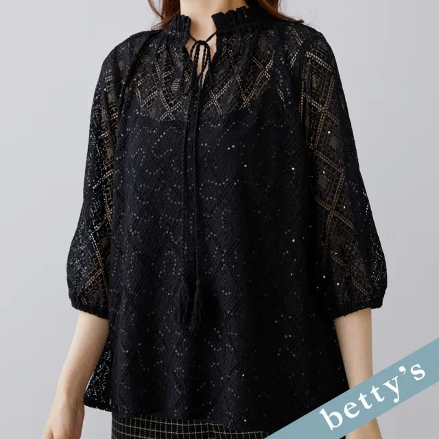 【betty’s 貝蒂思】出清品  菱格紋亮片蕾絲綁帶上衣(黑色)