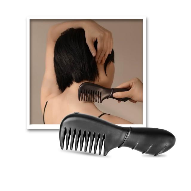 寶草園魔可舒禪悅梳，結合遠紅外線科技與穴位按摩功能，輕柔梳理頭皮，促進血液迴圈，舒緩壓力，帶來禪意放鬆體驗。適合日常養髮保養，提升頭皮健康與髮質光澤。