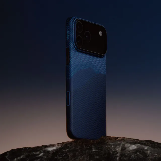 【PITAKA】iPhone17 系列 UltraSlim 航太纖維手機殼(輕如羽毛 極為纖薄)