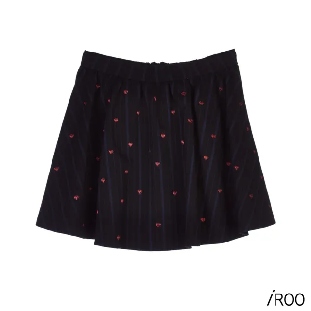 【iROO】愛心刺繡傘狀短裙