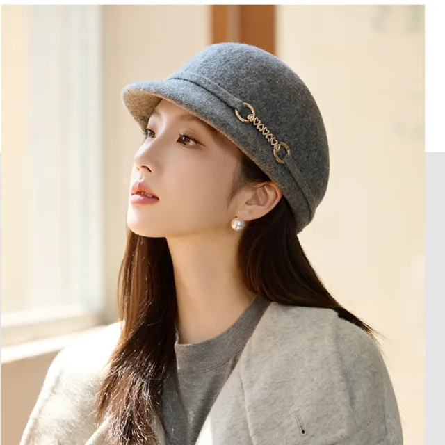 【HaNA 梨花】買一送一贈圍脖 秋冬氛圍感巔峰側邊金鏈毛呢帽毛帽(毛呢帽 秋冬氛圍 立體剪裁)