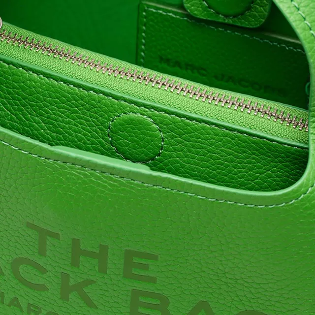 【MARC JACOBS】官方直送 MJ THE SACK 奇異果綠迷你皮革手袋