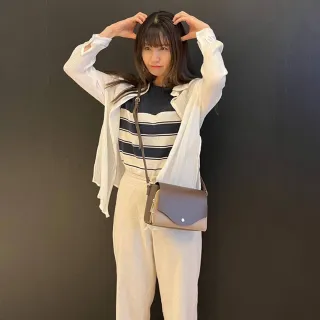 【WHOSE BAG】交換禮物 LANA輕量皮革多功能斜背包 女用手機錢包 小方包 側背包 NO.WB008(女側背包 女斜背 