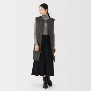 【MUJI 無印良品】女輕量羽絨可攜式無領長版背心(黑色/淺米/深棕)