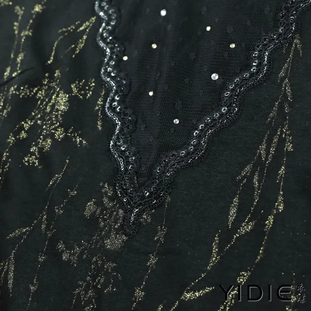 【YIDIE】荷葉領亮片蕾絲花卉上衣-黑