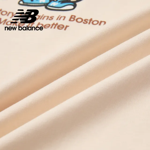【NEW BALANCE】NB 童裝BOSTON短T/短袖上衣_7EF3404WLBG_男童/女童_淺膚色