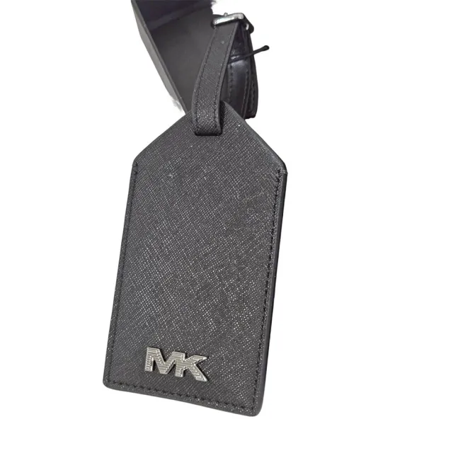 【Michael Kors】Michael Kors MK 超實用防刮材質開合式護照夾禮盒(送禮 贈原廠紙盒紙袋)